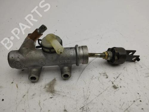 Used Clutch slave cylinder Clutch slave cylinder 32674056 32674056