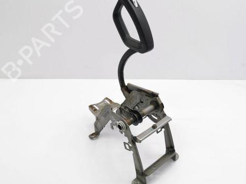 Used Hand brake CHEVROLET CAPTIVA (C100, C140) 2.0 D 4WD (150 hp) 28841243