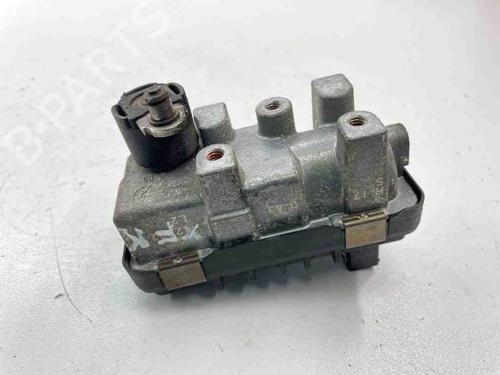 Used Electronic module JAGUAR XF I (X250) 2.7 D (207 hp) 28888753