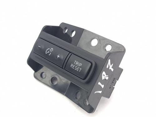 Used Switch NISSAN X-TRAIL III (T32_, T32R, T32RR) 1.6 dCi ALL MODE 4x4-i (NT32) (130 hp) 28877920