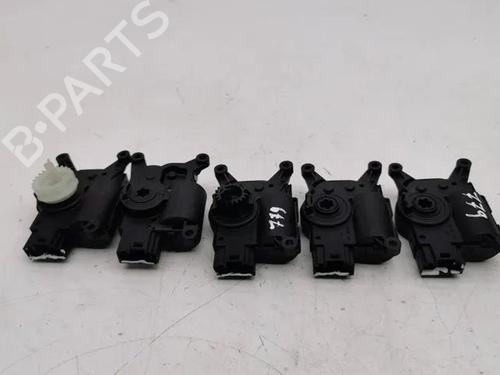 Elektronische module AUDI Q3 (F3B) 35 TFSI (150 hp) 28860997