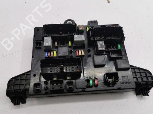 Zekeringkast OPEL ASTRA J GTC 2.0 CDTI (08) (165 hp) 28844119