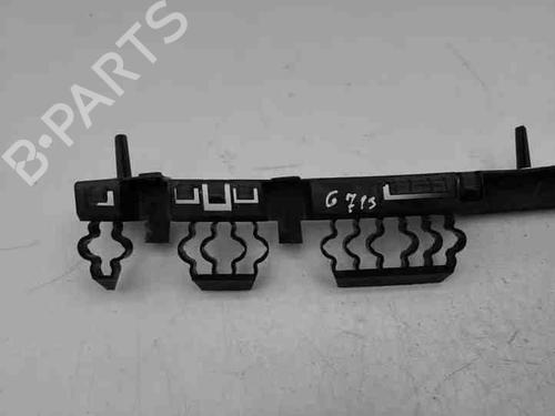 Rear bumper bracket RENAULT CLIO V (B7_) 1.3 TCe 130 (B7MF) | BP28856489C159 