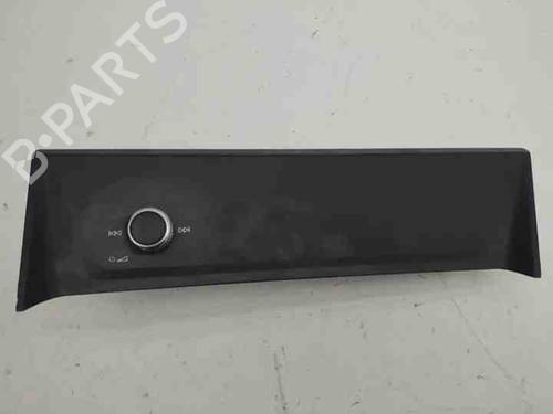 Used Switch AUDI Q3 (F3B) 35 TFSI (150 hp) 28861049