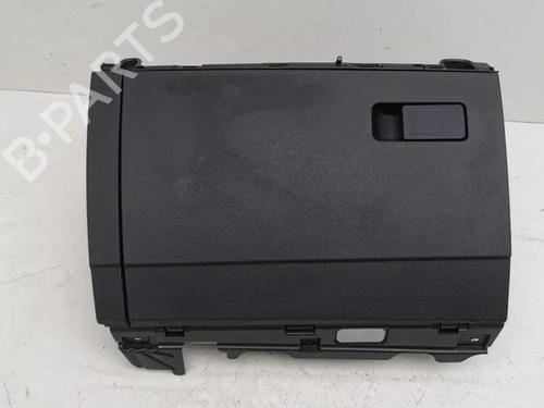 Used Glove box VW GOLF VIII (CD1, DA1) 1.5 TSI (150 hp) 28864291