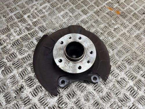 Used Right rear steering knuckle Right rear steering knuckle 36061674 36061674