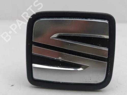 Used Tailgate handle SEAT LEON (KL1, KLG) 1.5 TSI (131 hp) 28861441