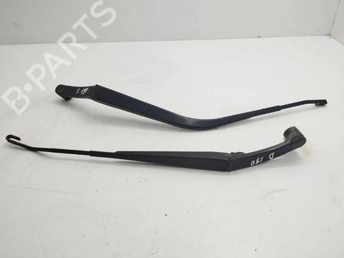 Used Rear windshield wiper arm Rear windshield wiper arm 36213331 36213331