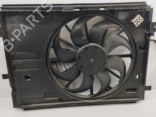 Used Radiator fan CITROËN C5 AIRCROSS (A_) 1.2 PureTech 130 (ARHNSJ) (131 hp) 28856043