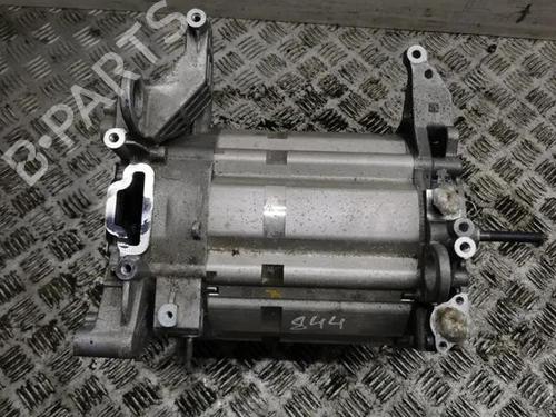 Used Washer pump CITROËN C4 III (BA_, BB_, BC_) ë-C4 (BCZKXC, BZCKSC) (136 hp) 28865076