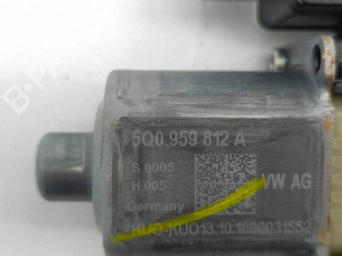 Right rear window motor SEAT ATECA (KH7, KHP) 1.0 TSI | BP40193709E22 - Image 8