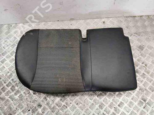 Used Rear seat MERCEDES-BENZ B-CLASS Sports Tourer (W245) B 180 CDI (245.207) (109 hp) 28851365