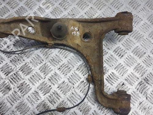 Venstre bagtil bærearm SUZUKI GRAND VITARA II (JT, TE, TD) 1.9 DDiS All-wheel Drive (JT419, TD44, JB419WD, JB419XD,... (129 hp) 28842402