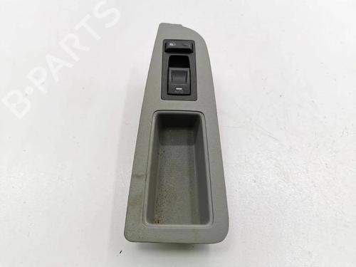 Used Right front window switch Right front window switch 36079297 36079297