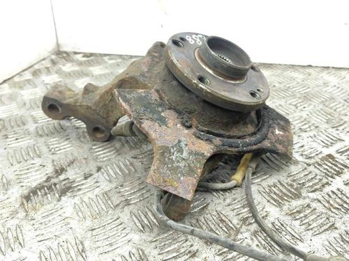 Used Right front steering knuckle RENAULT ESPACE III (JE0_) 2.0 (JE0A) (114 hp) 28902678