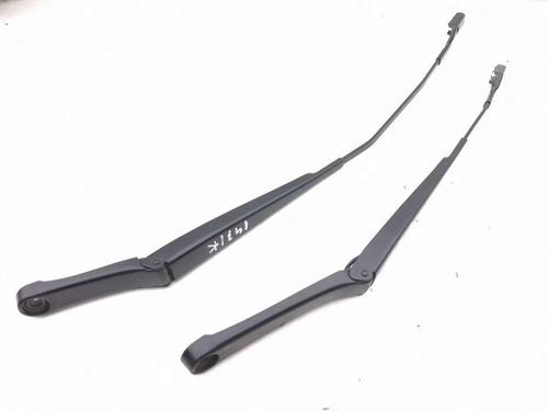 Used Front windshield wiper arm Front windshield wiper arm 38456710 38456710