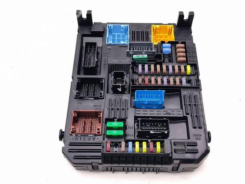 Fuse box PEUGEOT 2008 II (UD_, US_, UY_, UJ_, UR_, UC_) 1.2 PureTech 130 (USHNS, URHNS) | BP29829225E1