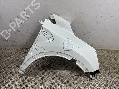 Used Right front fenders Right front fenders 38244710 38244710