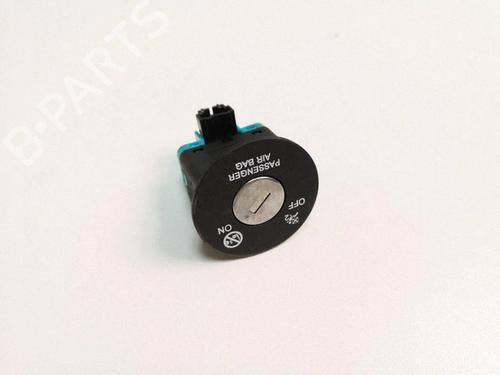 Used Switch Switch 38279781 38279781