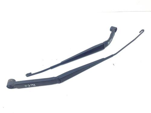 Used Front windshield wiper arm Front windshield wiper arm 33900529 33900529