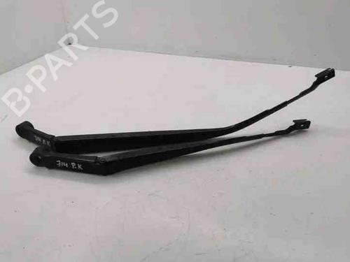 Used Front wipers mechanism TOYOTA C-HR (_X1_) 1.8 Hybrid (ZYX10_, ZYX11_) (98 hp) 28856586
