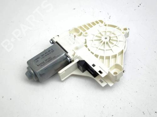 Left front window motor PORSCHE CAYENNE (92A) 3.0 Diesel | BP28898099E21 - Image 4