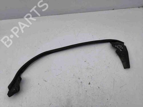 Gummiliste TESLA MODEL S (5YJS) 60 | BP28900799C142 