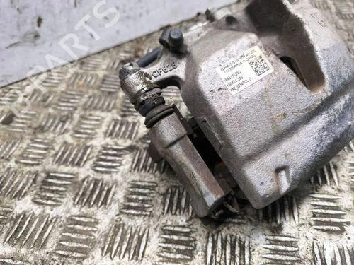 Left front brake caliper AUDI Q4 E-TRON SUV (F4B) 45 | BP39495987M105 - Image 3