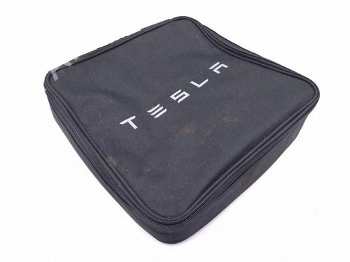 Used Glove box Glove box TESLA MODEL Y (5YJY) EV (347 hp) 40167705 40167705