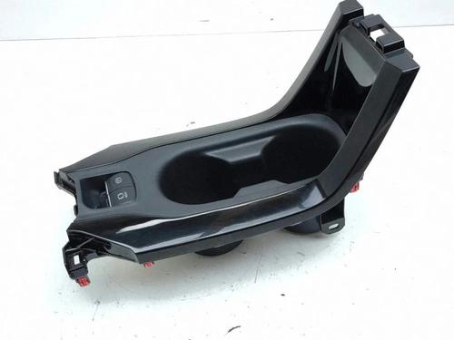 Cup/Object holder TOYOTA COROLLA Estate (_E21_) 1.8 Hybrid (ZWE211) | BP38281380I37 - Image 5