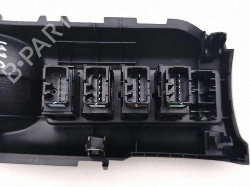 Switch SUZUKI VITARA (LY) 1.4 Hybrid (Mild Hybrid) AllGrip | BP40193602I30  - Image 8