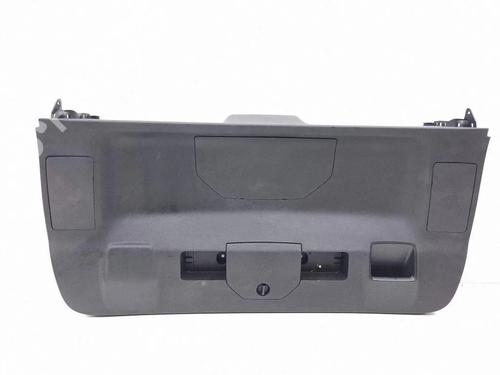 Rivestimento bagagliaio Rivestimento bagagliaio PEUGEOT 5008 II (MC_, MJ_, MR_, M4_) 1.2 THP (MRHNYH, MRHNYW, MRHNSJ, MRHNSU, MRHNSM) (131 hp) 37610605 37610605