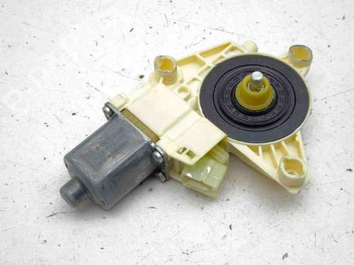Left front window motor MERCEDES-BENZ GLK-CLASS (X204) 220 CDI (204.902) | BP28880749E21