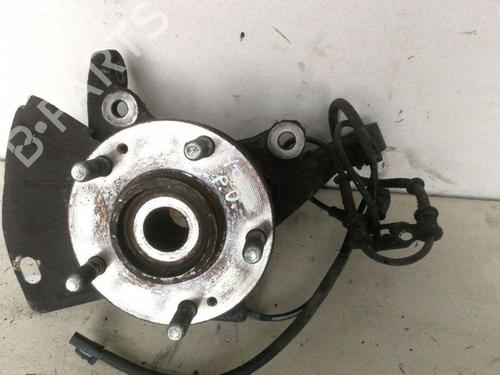 Used Right front steering knuckle HYUNDAI i40 I (VF) 1.7 CRDi (116 hp) 28886592