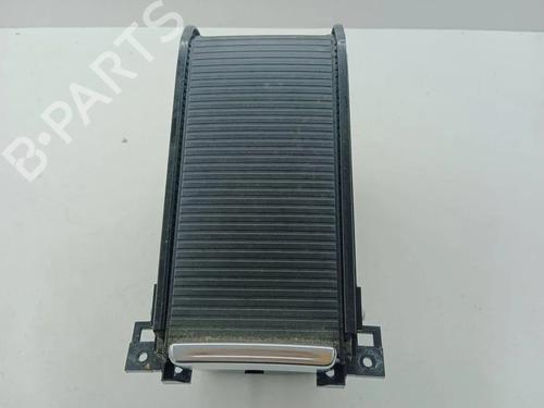 Console centrale Console centrale VOLVO S60 II (134) T3 (150 hp) 36196699 36196699