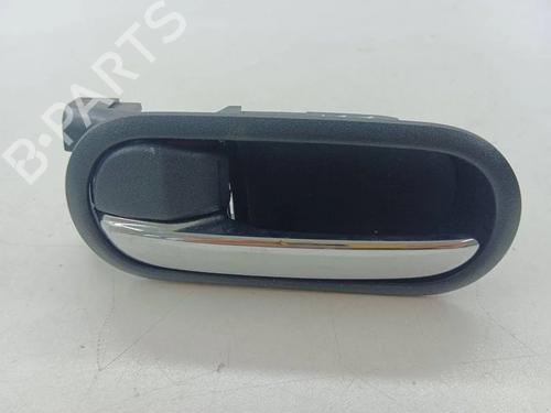 Used Rear left interior door handle Rear left interior door handle 28897372 28897372