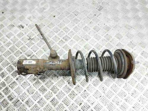 Used Right front shock absorber TOYOTA AURIS (_E18_) 1.4 D-4D (NDE180_, NDE180R) (90 hp) 28844561
