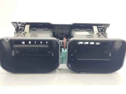 Air vent MERCEDES-BENZ C-CLASS (W204) C 220 CDI (204.002) | BP28841603I21 