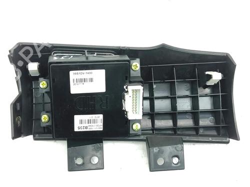 Switch HYUNDAI SANTA FÉ III (DM, DMA) 2.2 CRDi 4WD | BP28873864I30 