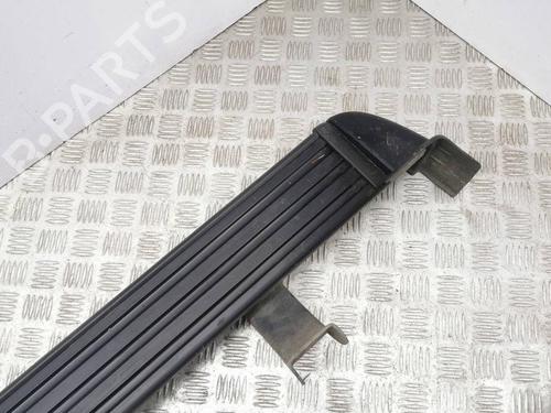Right sideskirt NISSAN NAVARA (D22) 3.0 TD 4x4 | BP28905957C114 