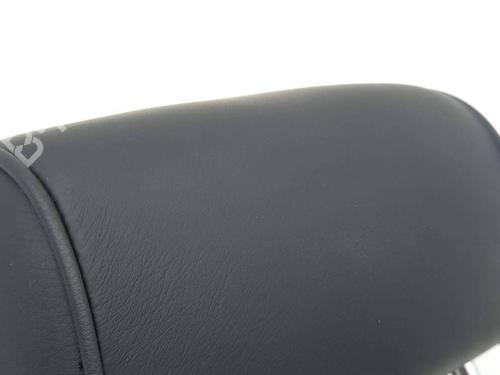 Headrest MASERATI QUATTROPORTE V 4.2 | BP28881802I31 