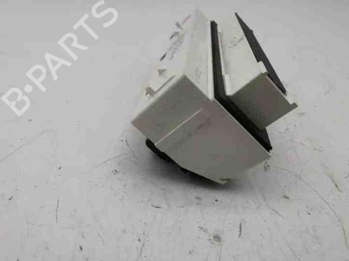 Display monitor TOYOTA COROLLA Estate (_E21_) 2.0 Hybrid (MZEH12) | BP28859027C48