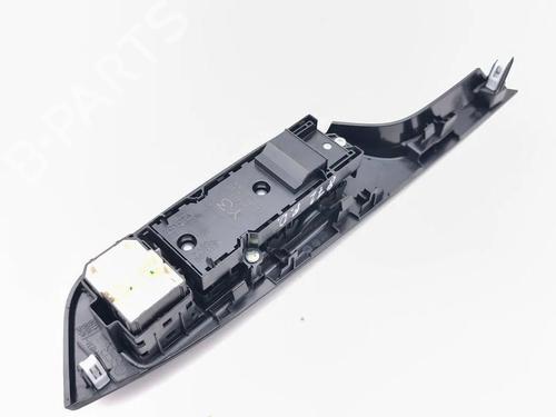 Right front window switch TOYOTA C-HR (_X1_) 1.8 Hybrid (ZYX10_, ZYX11_, ZYX10R, ZYX11R) | BP34103039I26 - Image 6