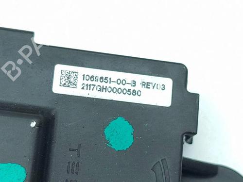 Electronic sensor TESLA MODEL S (5YJS) 70D AWD | BP37738383M84  - Image 6
