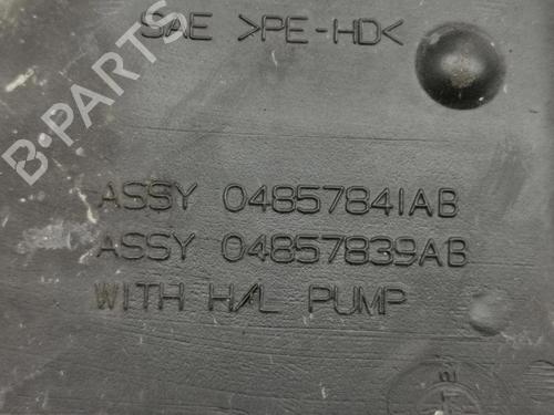Windscreen washer tank CHRYSLER VOYAGER IV (RG, RS) 2.8 CRD | BP28886474C113 