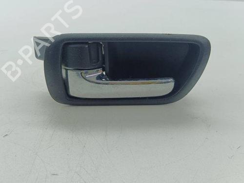 Used Front left interior door handle TOYOTA COROLLA Verso (_E12_) 2.0 D-4D (CDE120_, CDE120R) (90 hp) 28844886