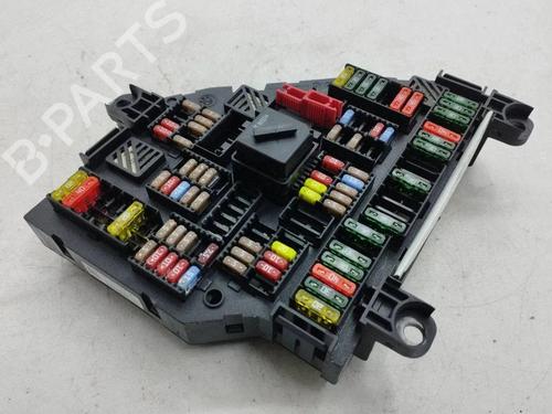 Used Fuse box Fuse box BMW 5 Touring (F11) 520 d (184 hp) 40206464 40206464