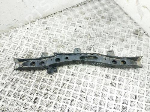 Tværbjælke Tværbjælke TOYOTA AURIS (_E15_) 2.2 D (ADE157_, ADE151_, ADE151R, ADE157R) (177 hp) 33224360 33224360