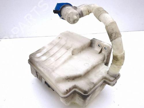 Used Windscreen washer tank Windscreen washer tank 38251910 38251910