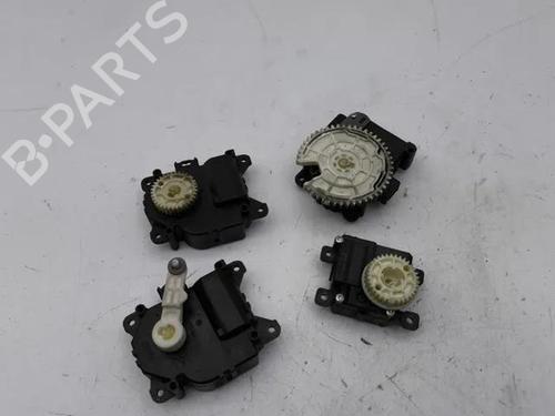 Used Electronic module TOYOTA YARIS (_P1_) 1.4 D-4D (NLP10_, NLP10R) (75 hp) 28853394